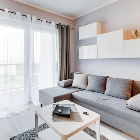 Aleja Rzeczypospolitej 4c By Homeprime *