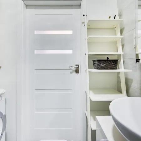 Appartement Aleja Rzeczypospolitej 4c By Homeprime